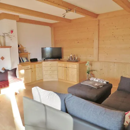 Point Apartment