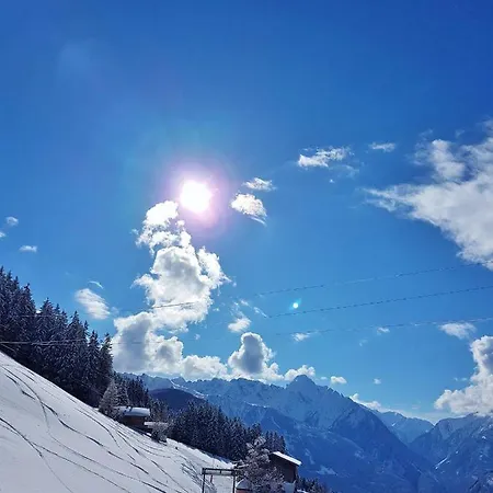 Daire Point Hainzenberg